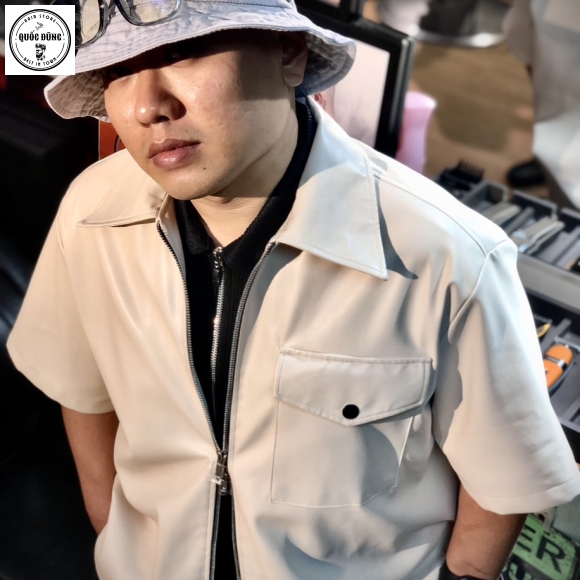 Áo  crop da tay ngắn màu kem size M,L